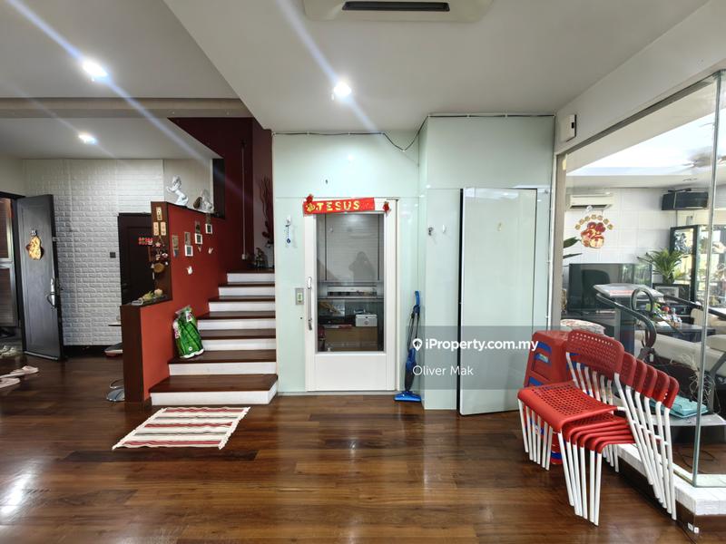 3-storey Terraced House for Sale in Taman Esplanad, Bukit Jalil by Oliver Mak - iProperty.com.my