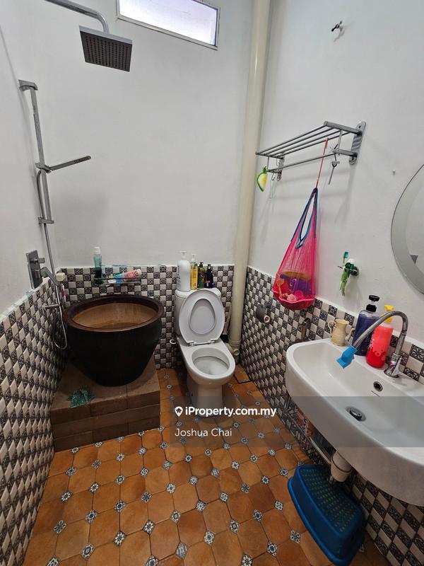 3.5-storey Terraced House for Sale in 447a6, Ayer Itam by Joshua Chai - iProperty.com.my