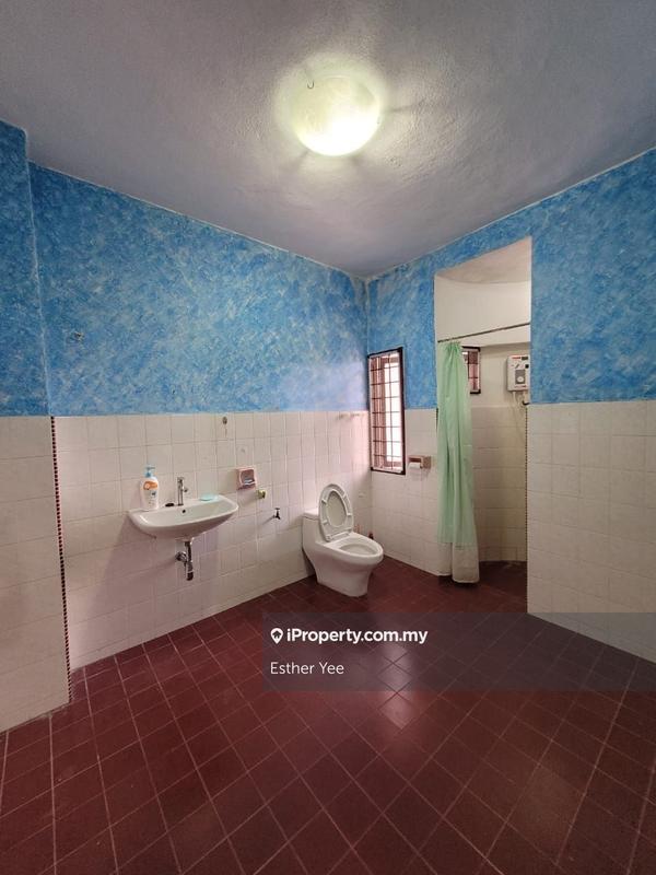 3.5-storey Terraced House for Sale in Taman Dagang Jaya, Ampang by Esther Yee - iProperty.com.my