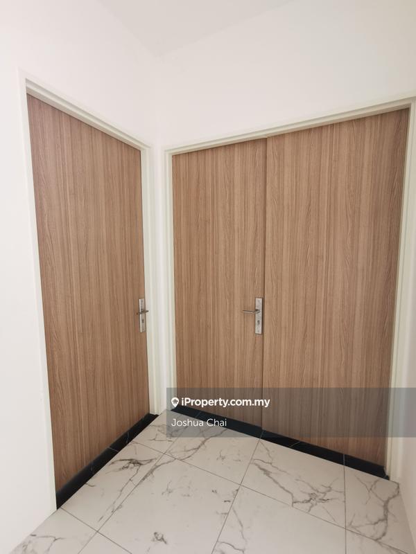 Kondominium untuk Dijual di QuayWest Residence oleh Joshua Chai - Dual Key Entrance - iProperty.com.my