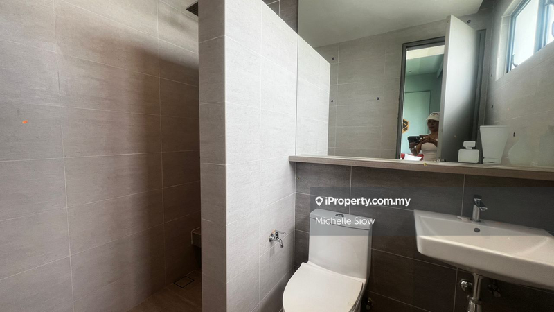 Rumah Berkembar untuk Dijual di Taman Semanja, Kajang oleh Michelle Siow - iProperty.com.my