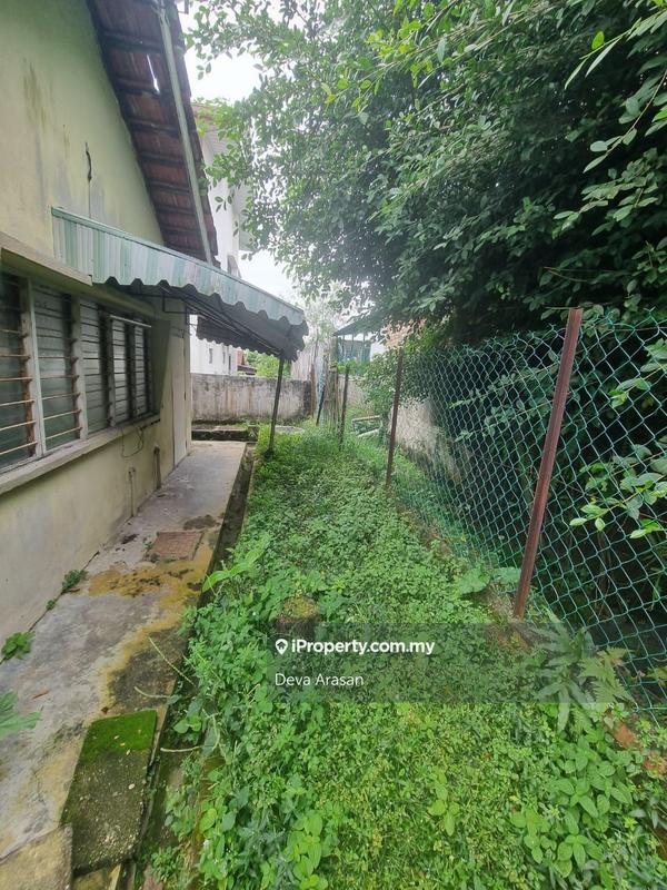 Rumah Berkembar untuk Dijual di Seksyen 6, Petaling Jaya oleh Deva Arasan - iProperty.com.my