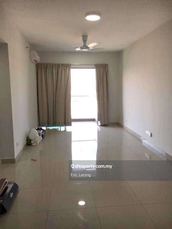 Kediaman Servis untuk Dijual di Univ 360 Place oleh Eric Leong - iProperty.com.my