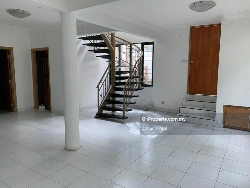 Bungalow House for Sale in Tropicana Golf & Country Resort, Petaling Jaya by Johann Paul Gregory - iProperty.com.my
