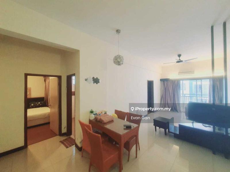 Service Residence for Sale in Bayou Lagoon Park Resort by Evan Gan - Living Room - iProperty.com.my