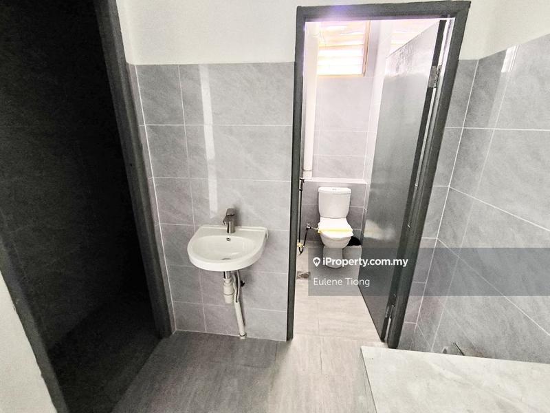 Shop-Office for Rent in Kuching, Sarawak by Eulene Tiong - iProperty.com.my