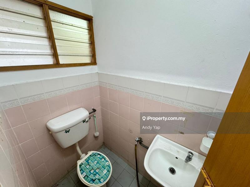 Terraced House for Sale in Bandar Country Homes, Rawang by Andy Yap - iProperty.com.my