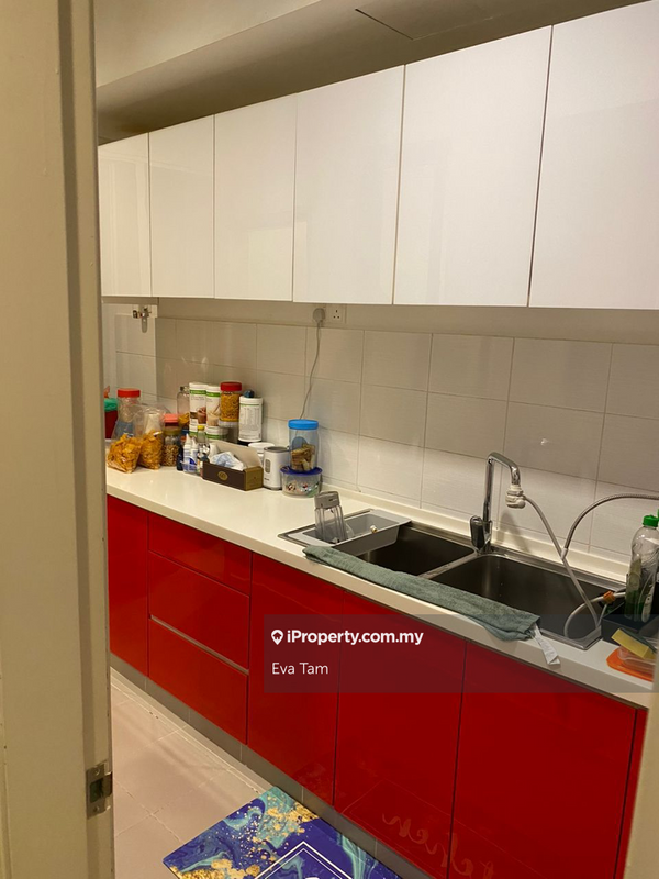 Kondominium untuk Dijual di Residence 8 oleh Eva Tam - iProperty.com.my