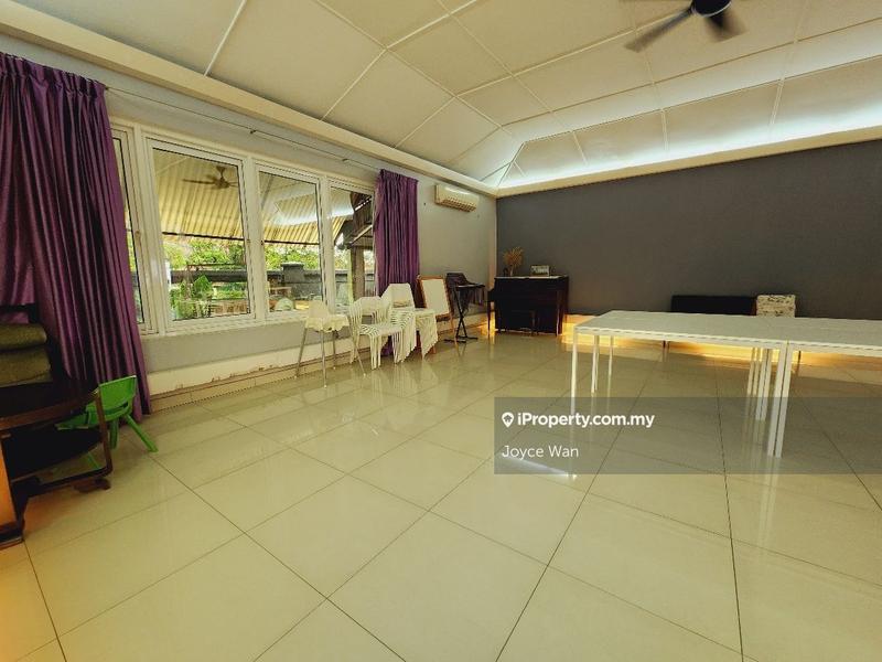 Bungalow House for Sale in Seksyen 5, Petaling Jaya by Joyce Wan - iProperty.com.my