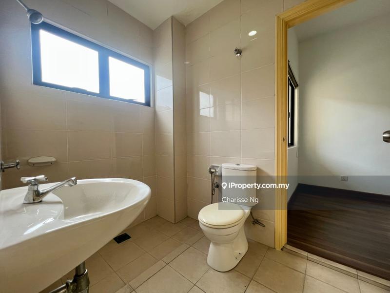 Rumah Berangkai 2.5 Tingkat untuk Dijual di mic2e, Cheras oleh Charisse Ng - iProperty.com.my