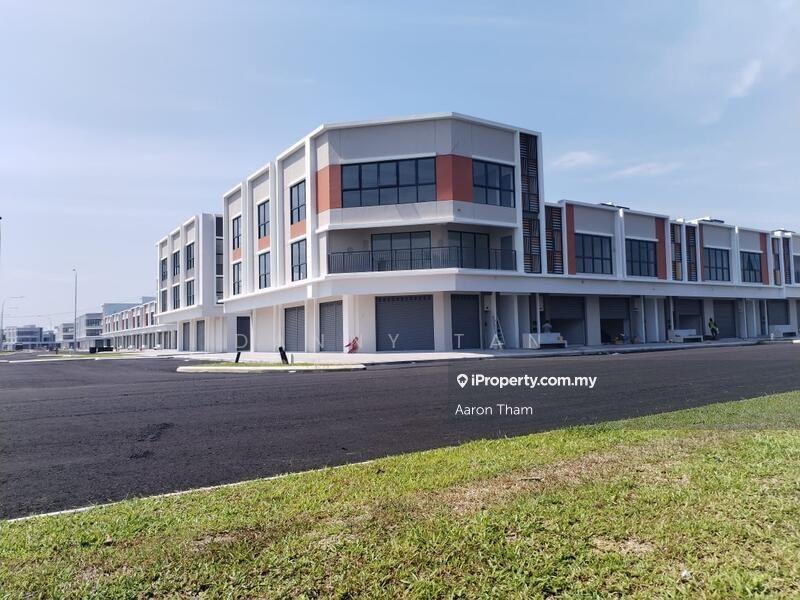 Shop untuk Disewa di Bandar Rimbayu, Telok Panglima Garang oleh Aaron Tham - iProperty.com.my