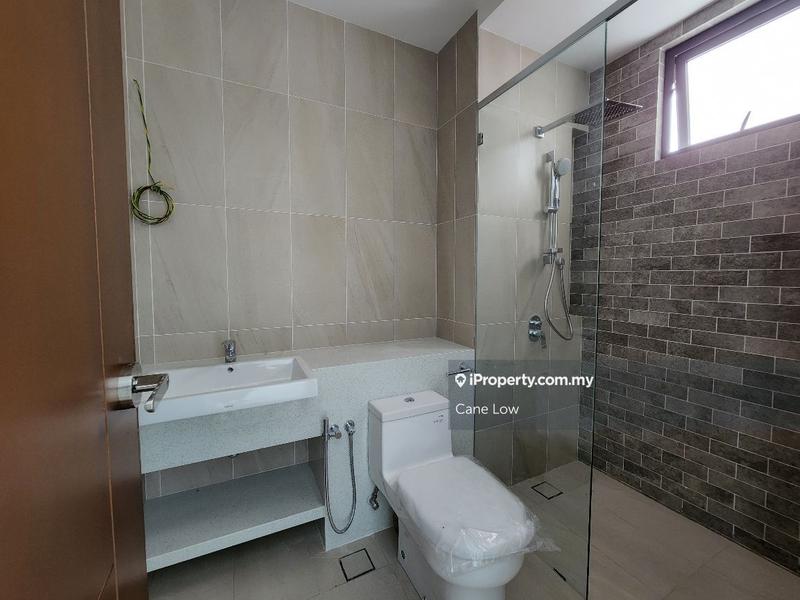 Kondominium untuk Dijual di Queens Residences Q1 @ Queens Waterfront oleh Cane Low - iProperty.com.my