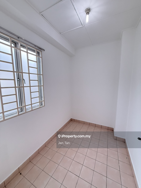 Townhouse for Sale in Kota Kemuning, Shah Alam by Jen Tan - iProperty.com.my