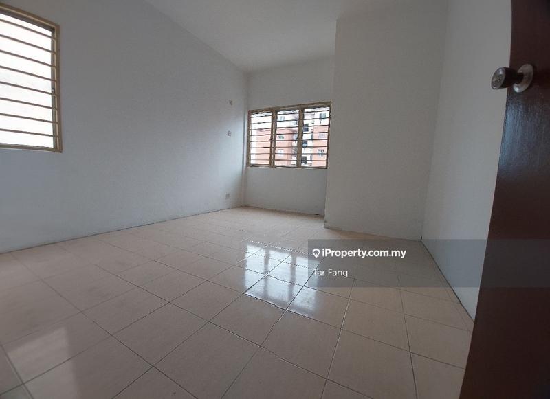 Pangsapuri untuk Dijual di Danau Sutera oleh Tar Fang - iProperty.com.my