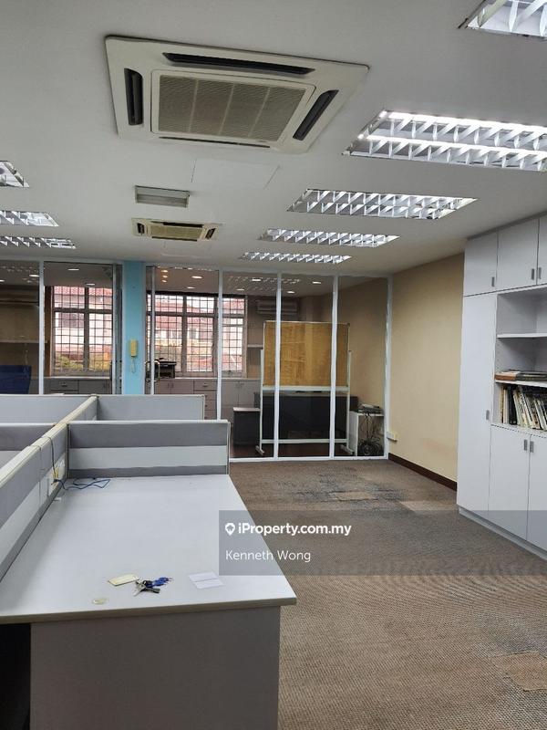 Pejabat untuk Disewa di Sunwaymas Commercial Centre, Petaling Jaya oleh Kenneth Wong - iProperty.com.my