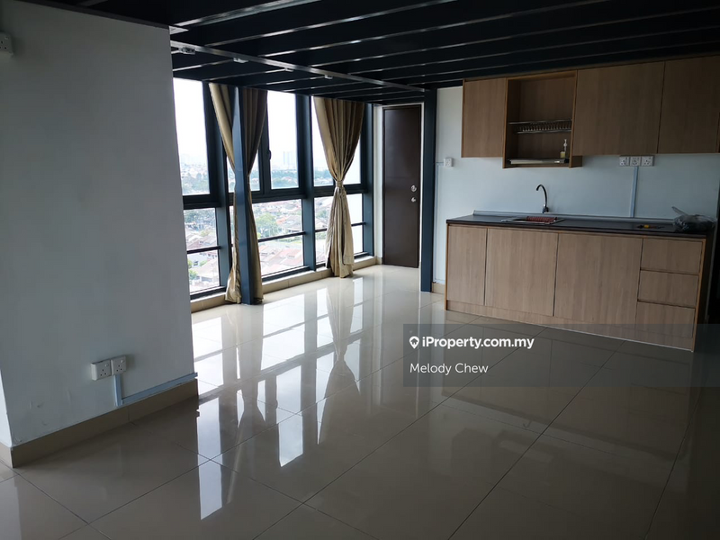 For Rent - infinity Tower, New Duplex Studio , SS6,Kelana Jaya. Petaling Jaya
