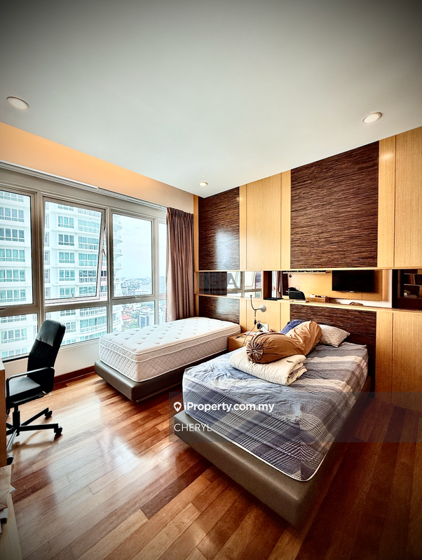 Condominium for Sale in Gurney Paragon by CHERYL - iProperty.com.my