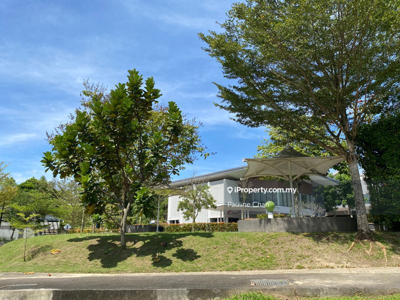 Rumah Berkembar untuk Dijual di Serdang, Seri Kembangan oleh Pauline Chan - iProperty.com.my