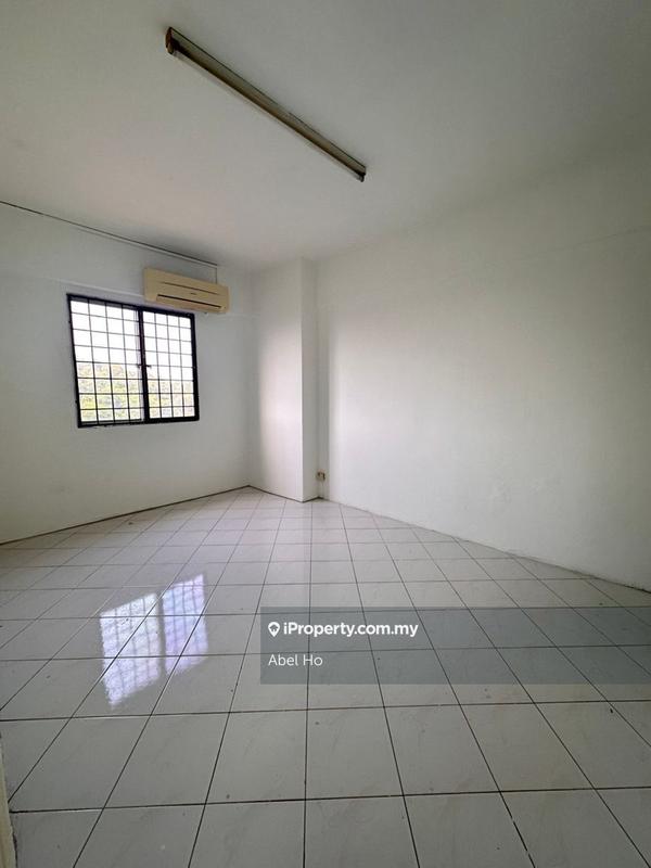 Apartment for Sale in Pangsapuri Vista Serdang by Abel Ho - iProperty.com.my