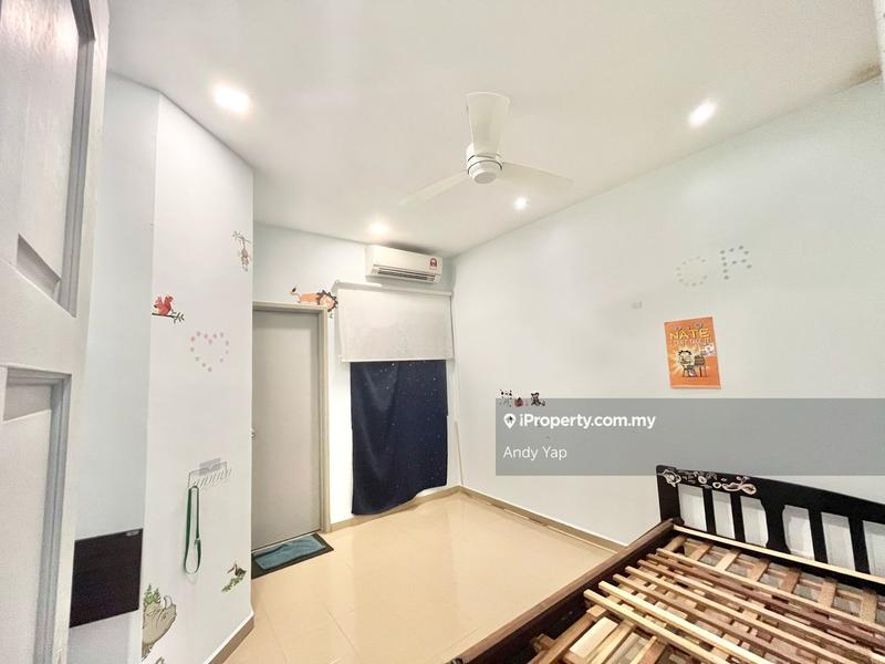 Rumah Teres untuk Dijual di Kota Emerald, Rawang oleh Andy Yap - iProperty.com.my