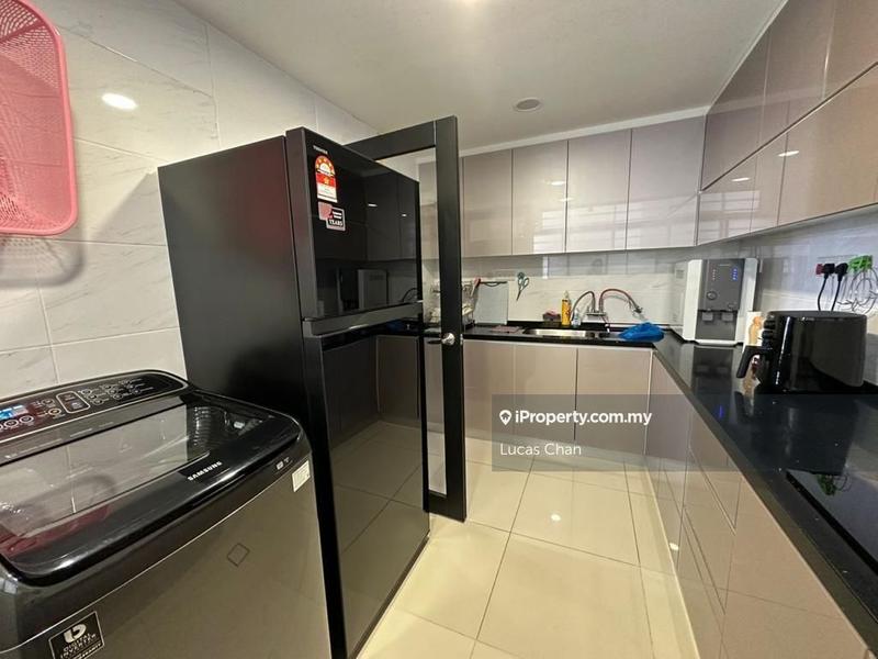 For Sale - Palace Court (Sri Istana)