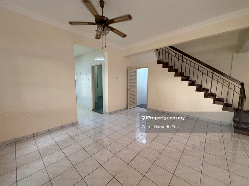 Rumah Teres 2-Tingkat untuk Dijual di Subang Bestari, Shah Alam oleh Zairul Hamedi (Edi) - iProperty.com.my