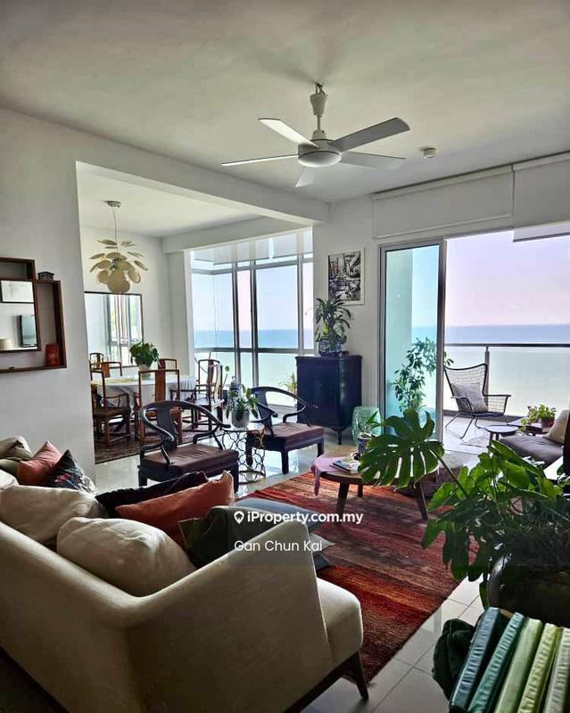 Condominium for Rent in 10 Island Resort by Gan Chun Kai - Living Room - iProperty.com.my