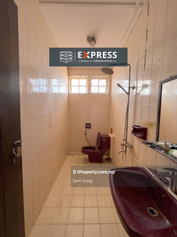 Banglo untuk Dijual di Double Storey Detached House at Lutong Baru, Miri oleh Sam Yong - iProperty.com.my