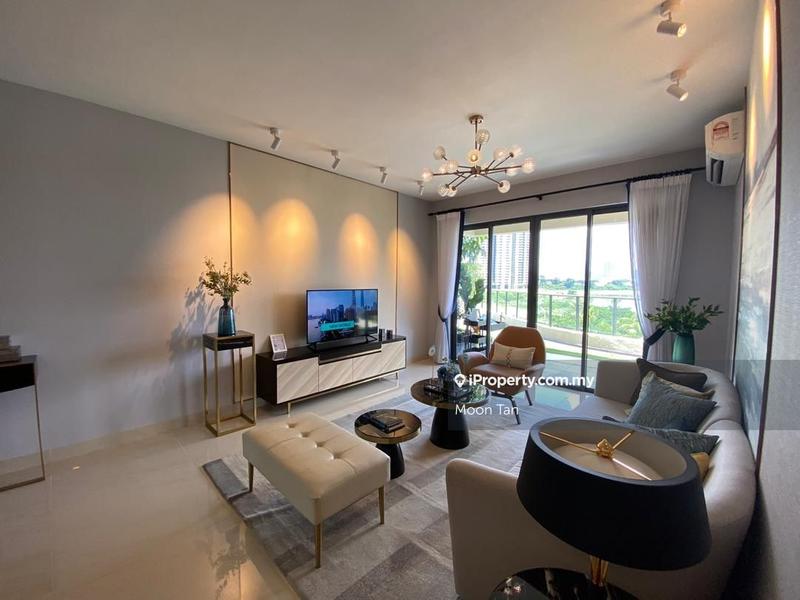 For Sale - Baron Residence @ Lake City