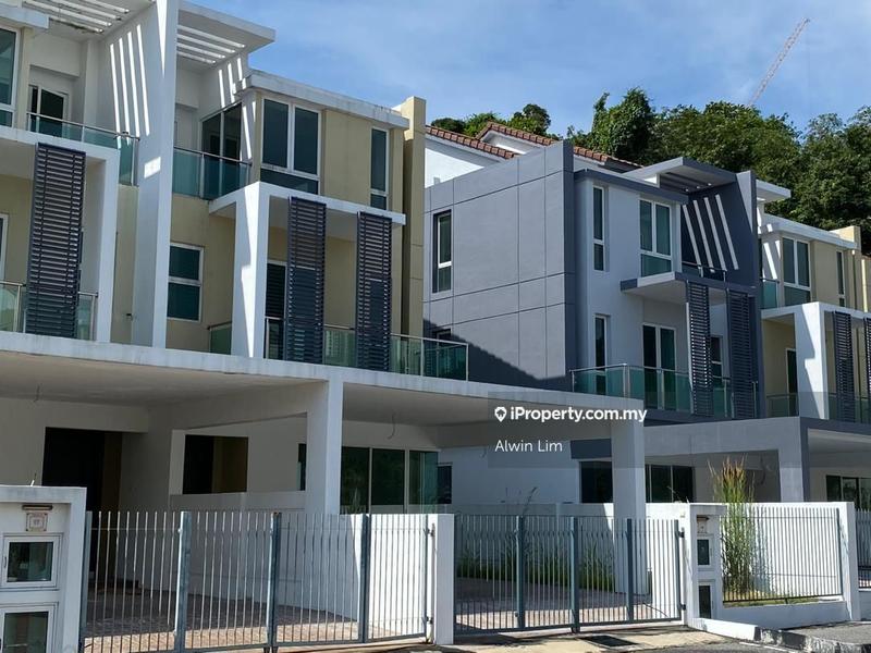Semi-Detached House for Sale in Permatang Damar Laut, Batu Maung by Alwin Lim - iProperty.com.my