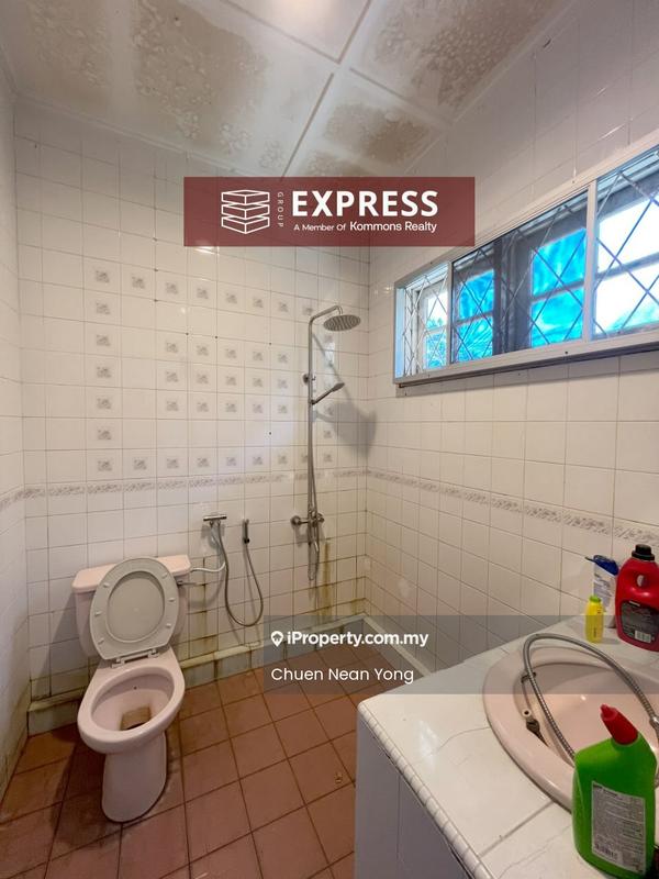 Bungalow House for Sale in Lutong, Miri by Sam Yong - iProperty.com.my