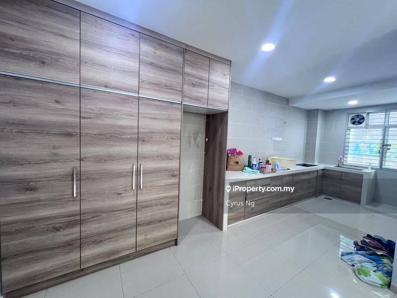 For Sale - Astana Lumayan