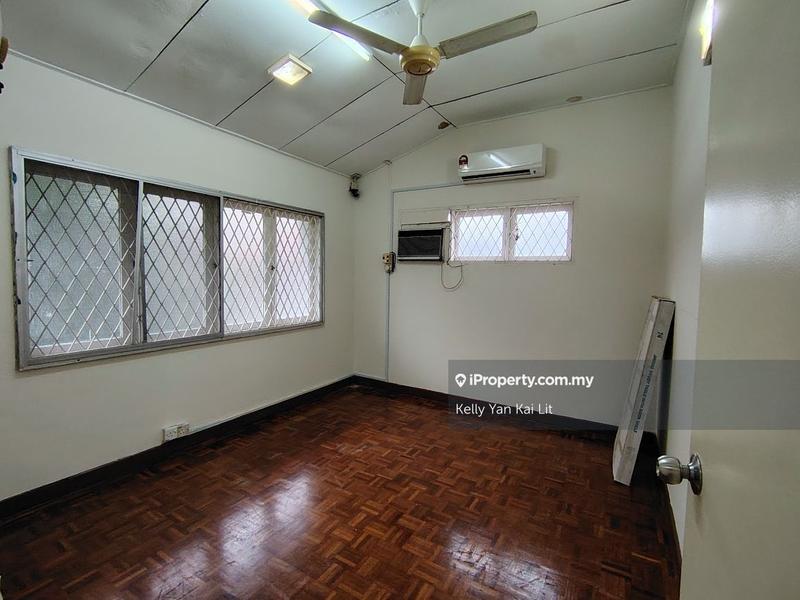 Banglo untuk Dijual di Taman Grandview, Ampang Jaya, Ampang oleh Kelly Yan Kai Lit - iProperty.com.my