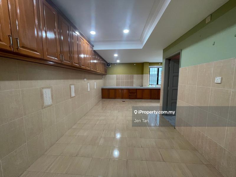 Rumah Teres 2-Tingkat untuk Dijual di Kota Kemuning, Shah Alam oleh Jen Tan - iProperty.com.my