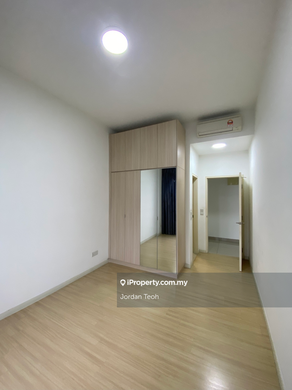 For Rent - Lakeville Residence