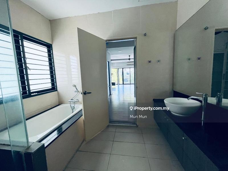 3-storey Terraced House for Sale in Lake Fields, Sungai Besi by Mun Mun - iProperty.com.my