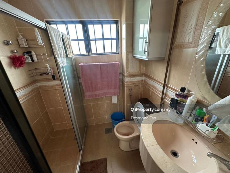 Rumah Teres 2-Tingkat untuk Dijual di Taman Sea, Petaling Jaya oleh Desmond Tan - iProperty.com.my