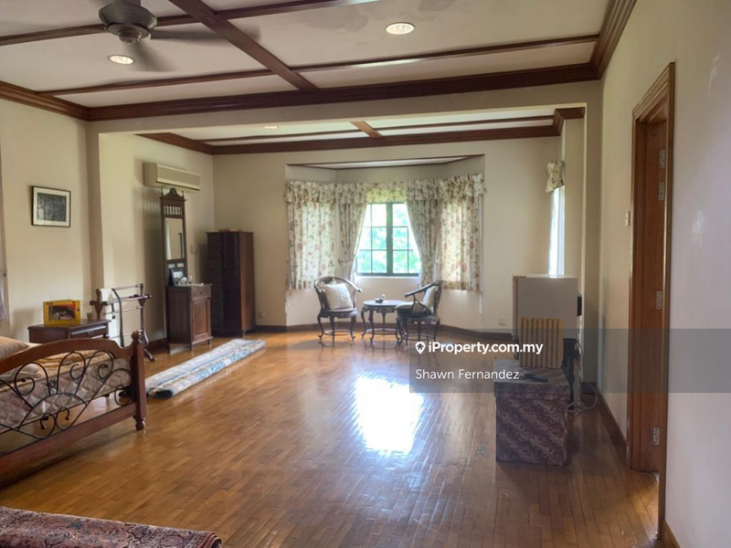 Bungalow House for Sale in Monterez Golf Resort, Shah Alam by Shawn Fernandez - iProperty.com.my