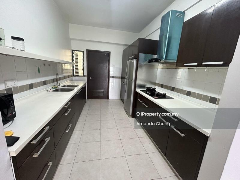 Condominium for Sale in Nadia Parkfront by Amanda Chong - Kitchen - iProperty.com.my