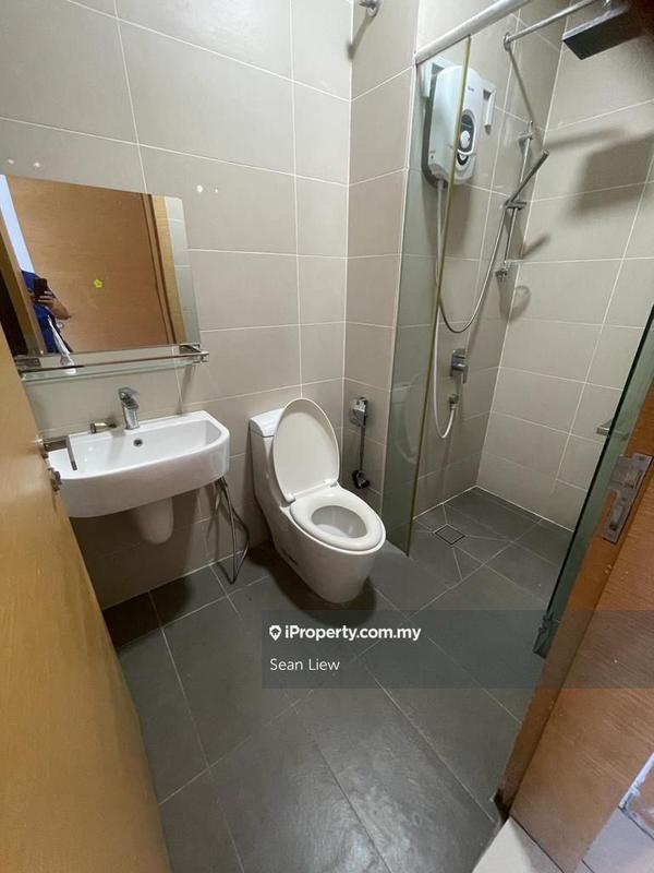 Rumah Berangkai 4 Tingkat untuk Disewa di Empire Residence, Damansara Perdana oleh Sean Liew - iProperty.com.my