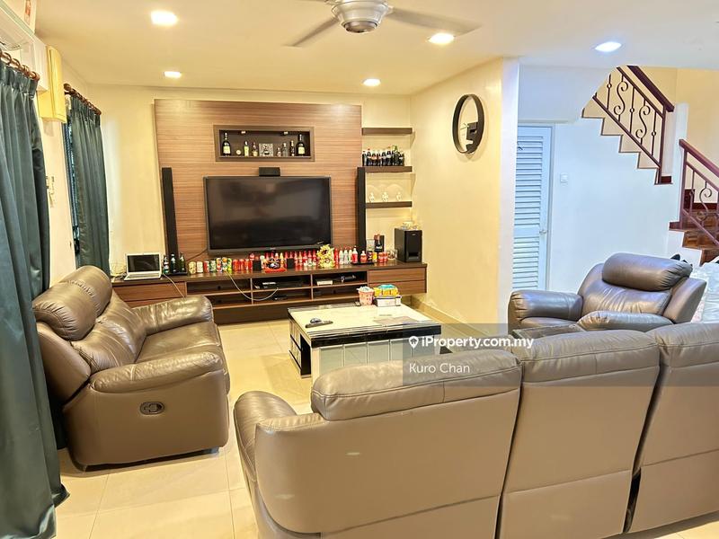 Rumah Teres 2-Tingkat untuk Dijual di Putra Heights, Subang Jaya oleh Kuro Chan - iProperty.com.my