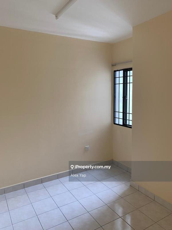Pangsapuri untuk Dijual di Flora Damansara Apartment oleh Alex Yap - iProperty.com.my