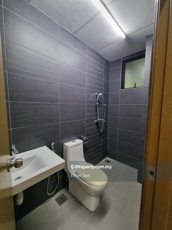 Kediaman Servis untuk Dijual di Putra One Residence oleh Ethan Swe - iProperty.com.my