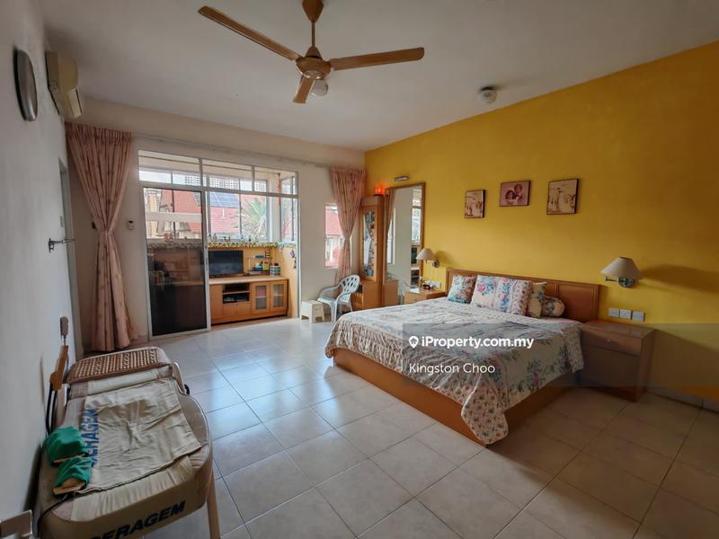 Rumah Bandar untuk Dijual di [ Gated Guarded ] Taman Lagenda Mas, Cheras oleh Kingston Choo - iProperty.com.my