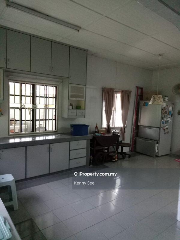 Rumah Teres 2-Tingkat untuk Dijual di Taman Jasmin, Kajang oleh Kenny See - iProperty.com.my