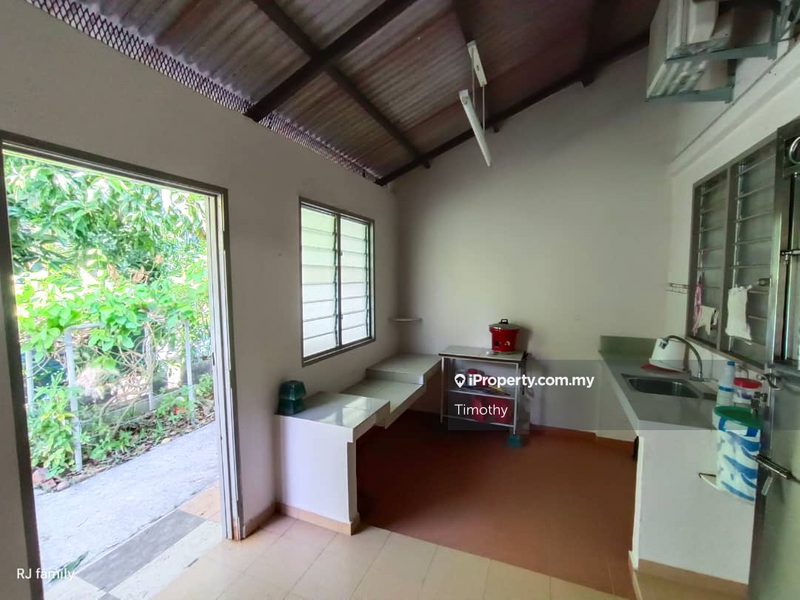 Rumah Teres 1-Tingkat untuk Dijual di Ujong Pasir, Melaka oleh Timothy - iProperty.com.my