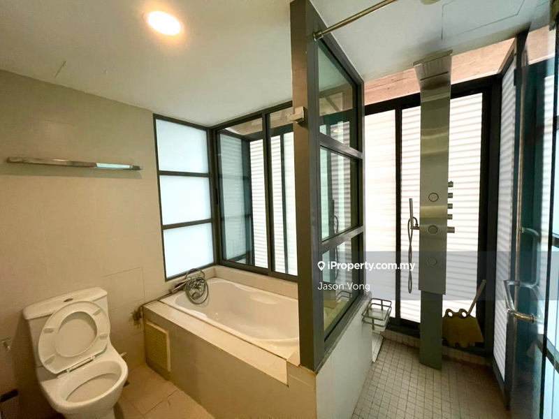 Service Residence for Sale in Saujana Residency by Jason Vong - iProperty.com.my