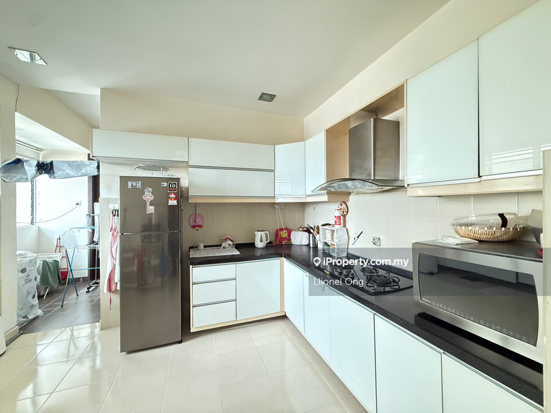 For Sale - Riana Green East