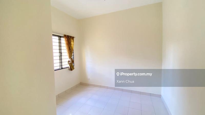 Rumah Berangkai 2.5 Tingkat untuk Dijual di Eminence, Equine, Bdr Putra Permai, Seri Kembangan oleh Xann Chua - iProperty.com.my