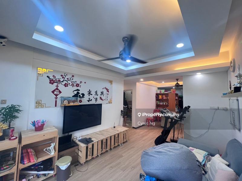 For Sale - Tiara Hatamas Apartment